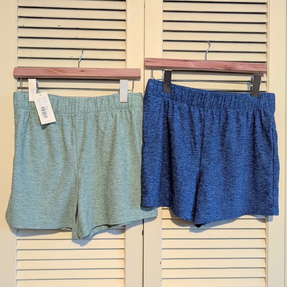 Outdoor Voices Cloud Knit shorts - Bundle of 2